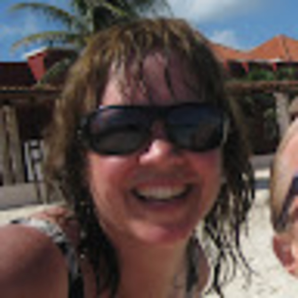 Meet your Posher, Gina
